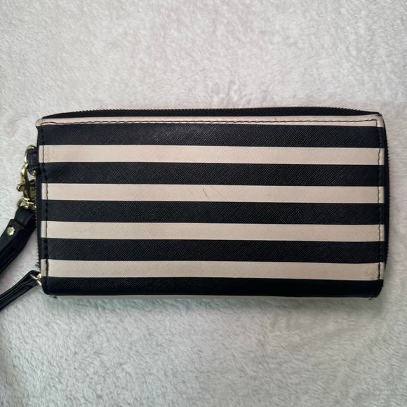 Minnie Mouse Disney Wallet, Disney Themed Wristlet - Picture 3 of 6